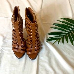 BCBGeneration Caged Strappy Boho Heels 10M